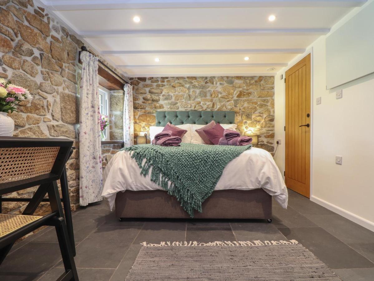 The Hayloft Villa Helston Bagian luar foto