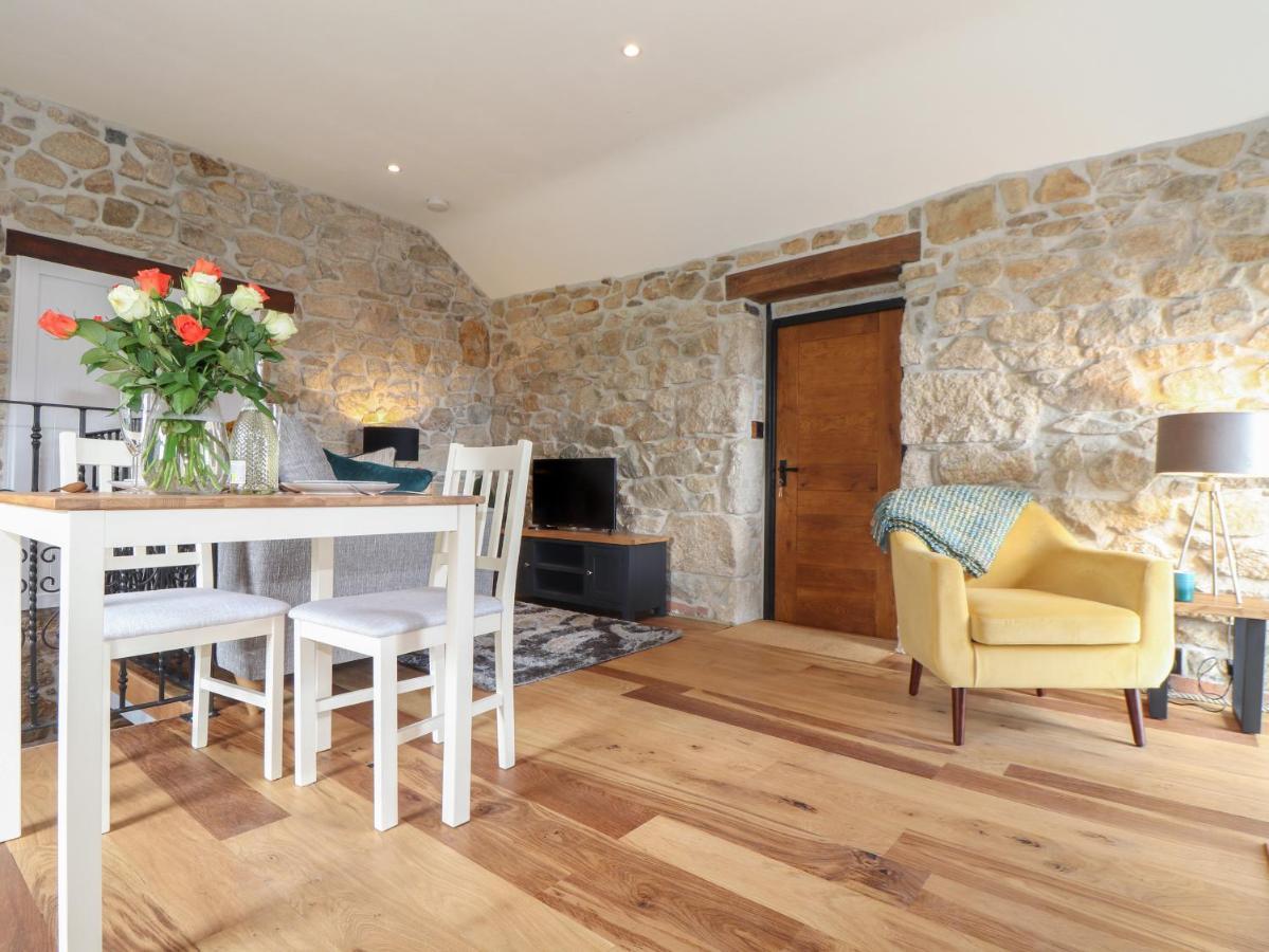 The Hayloft Villa Helston Bagian luar foto