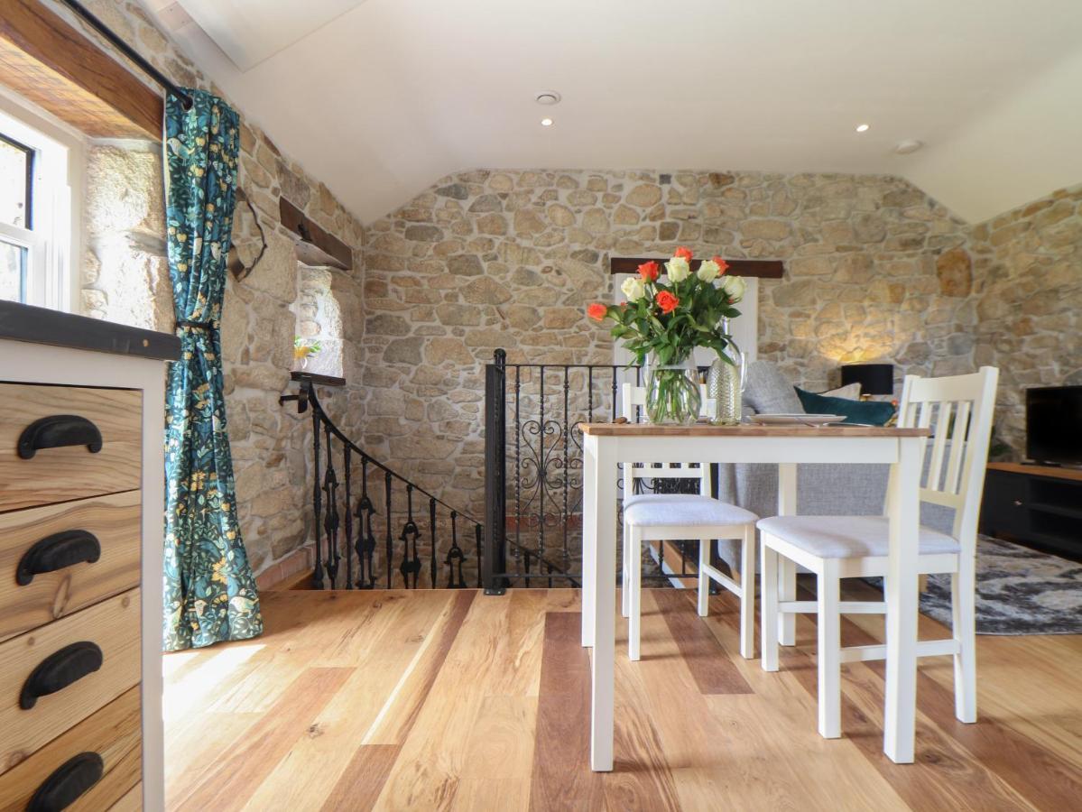 The Hayloft Villa Helston Bagian luar foto