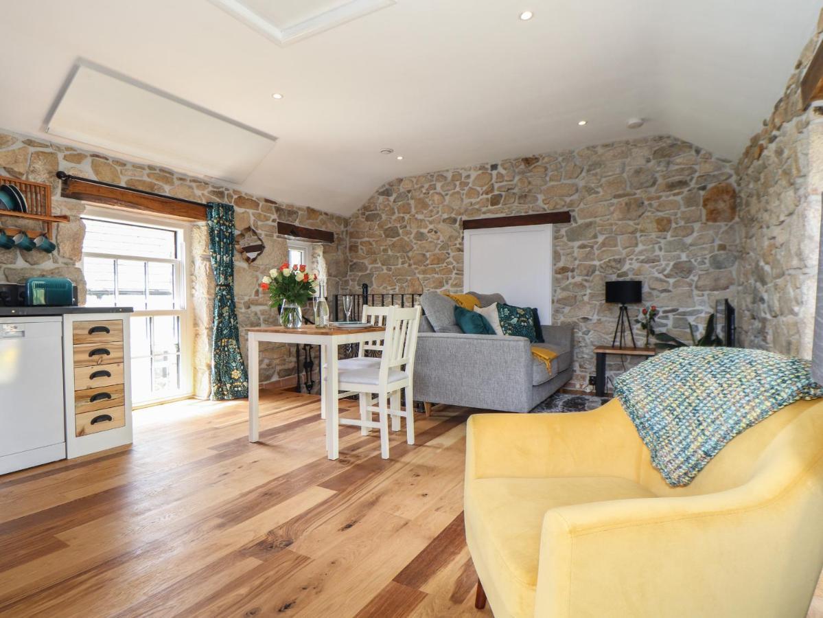 The Hayloft Villa Helston Bagian luar foto