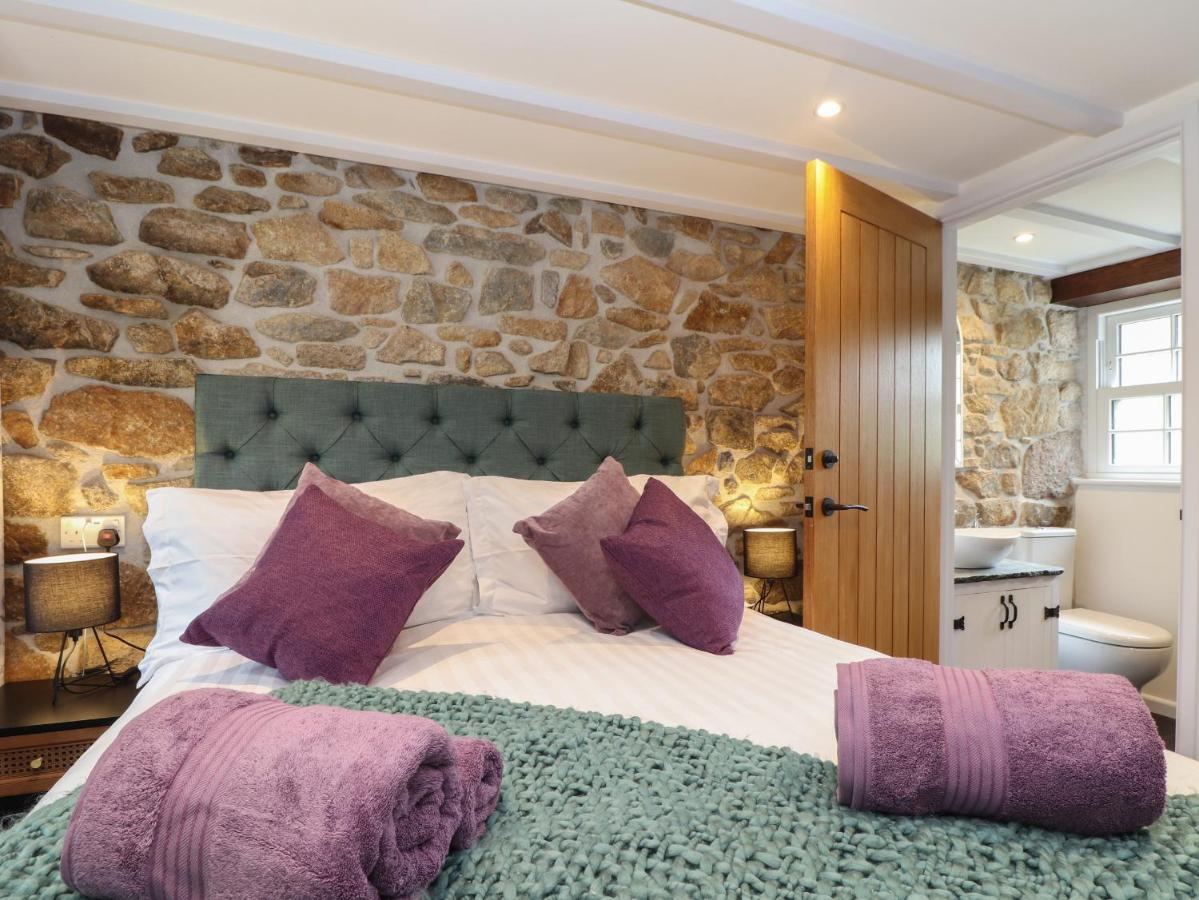 The Hayloft Villa Helston Bagian luar foto